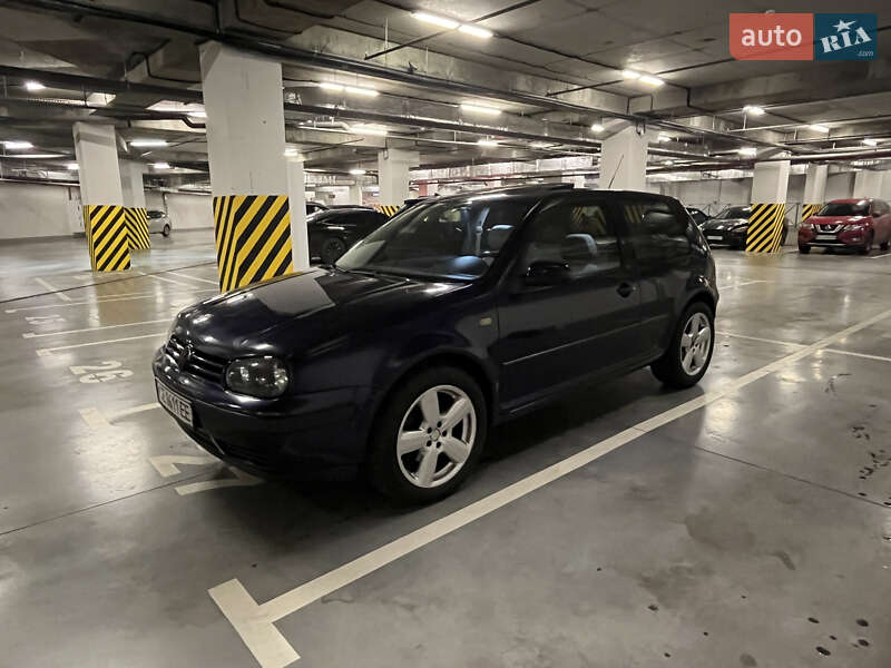 Хэтчбек Volkswagen Golf 2002 в Киеве фото 5 Хэтчбек Volkswagen Golf 2002 в Киеве