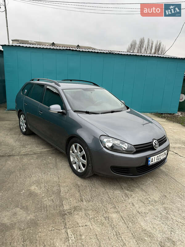 Универсал Volkswagen Golf 2011 в Белой Церкви