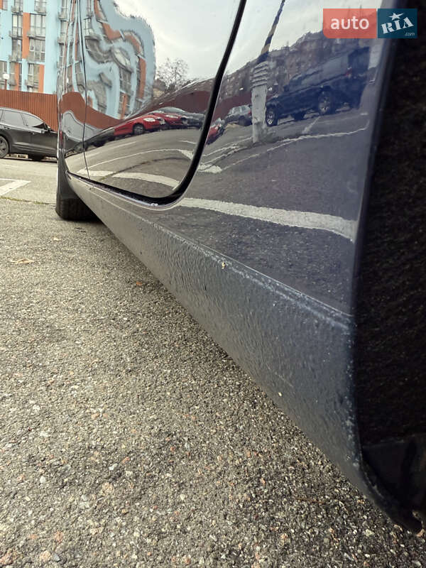 Хетчбек Volkswagen Golf 2010 в Києві