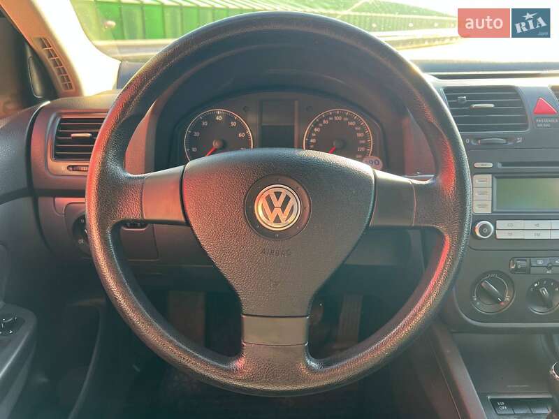 Универсал Volkswagen Golf 2007 в Киеве
