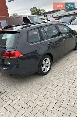 Універсал Volkswagen Golf 2016 в Костопілі