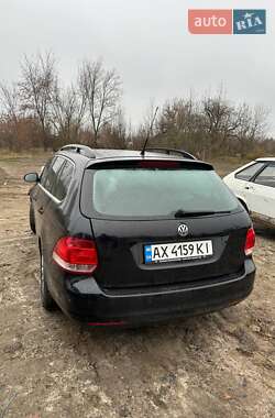 Універсал Volkswagen Golf 2009 в Лубнах