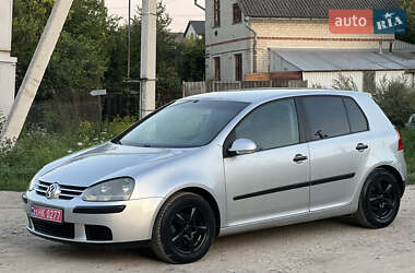 Хэтчбек Volkswagen Golf 2004 в Тернополе