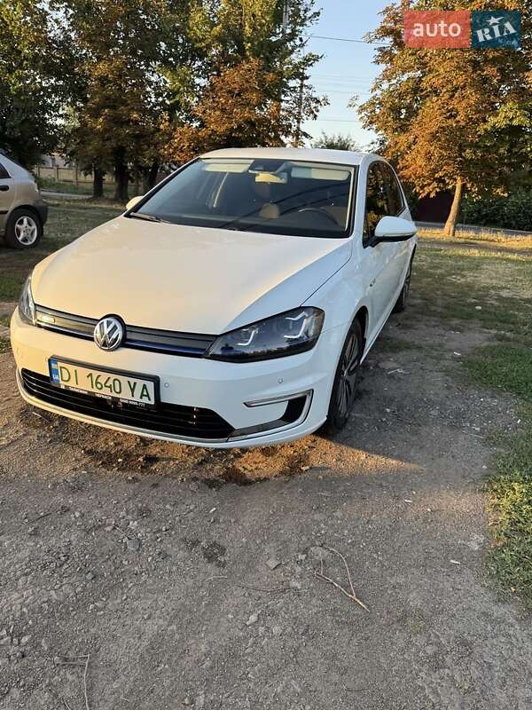 Volkswagen Golf 2014