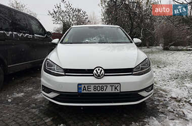 Хэтчбек Volkswagen Golf 2018 в Владимире