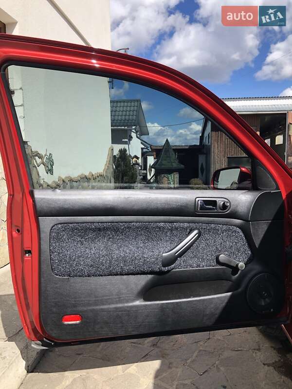 Хэтчбек Volkswagen Golf 1998 в Коломые