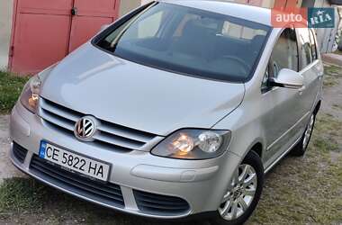 Хэтчбек Volkswagen Golf 2005 в Черновцах