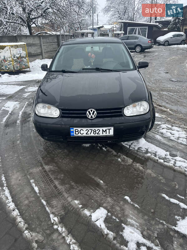 Volkswagen Golf 2001