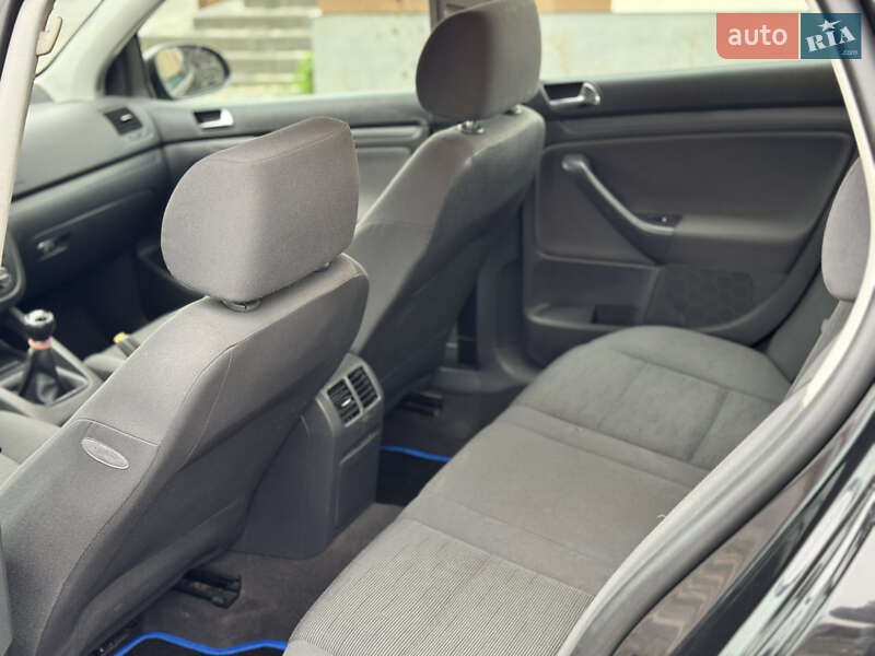 Хэтчбек Volkswagen Golf 2005 в Хмельницком фото 27 Хэтчбек Volkswagen Golf 2005 в Хмельницком