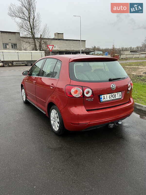 Хэтчбек Volkswagen Golf 2010 в Шостке