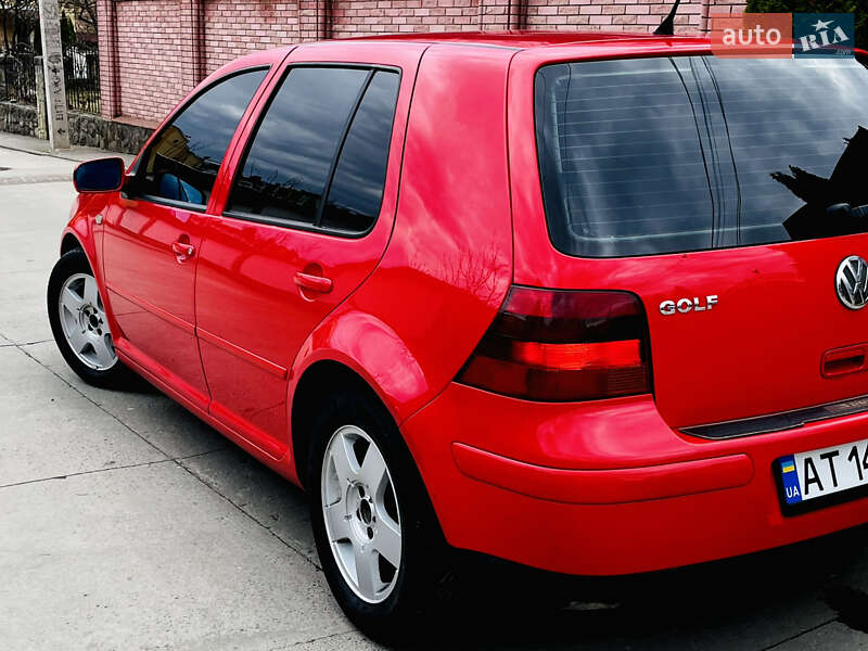 Хетчбек Volkswagen Golf 1998 в Івано-Франківську