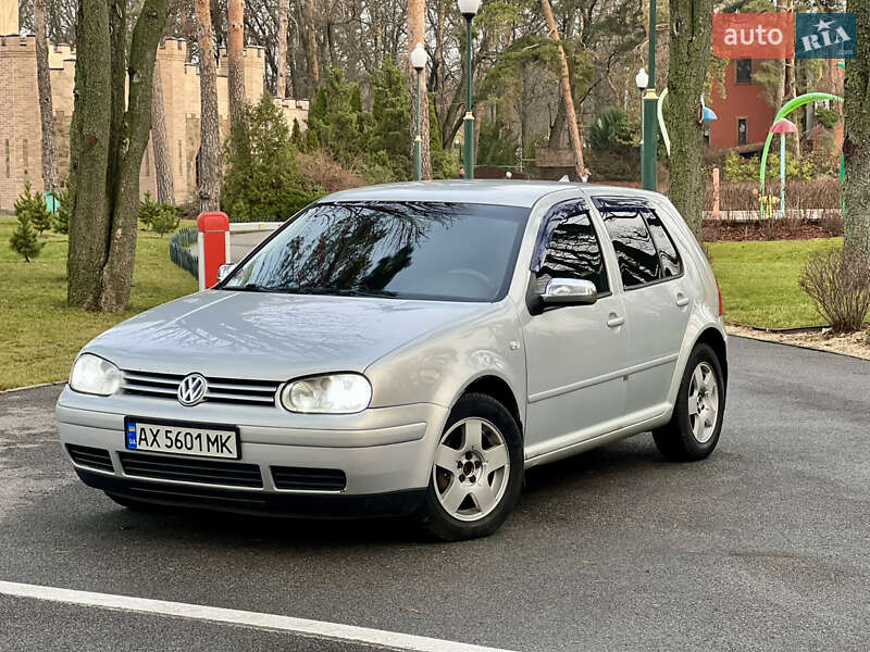 Хэтчбек Volkswagen Golf 1998 в Харькове