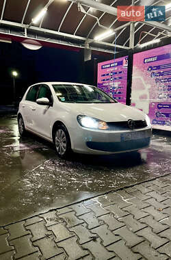 Хетчбек Volkswagen Golf 2010 в Львові