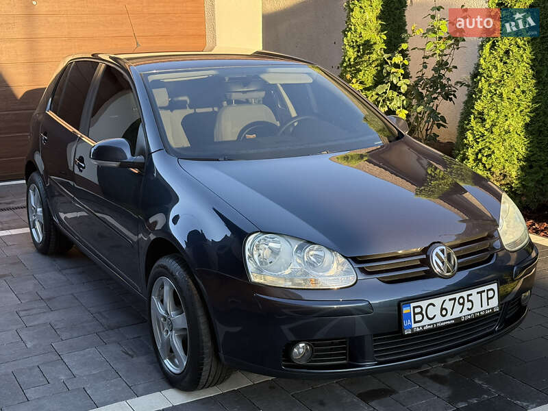 Volkswagen Golf 2005