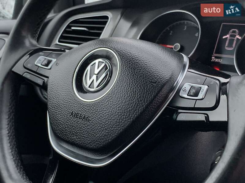 Хэтчбек Volkswagen Golf 2013 в Бердичеве