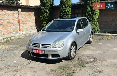 Хетчбек Volkswagen Golf 2006 в Луцьку