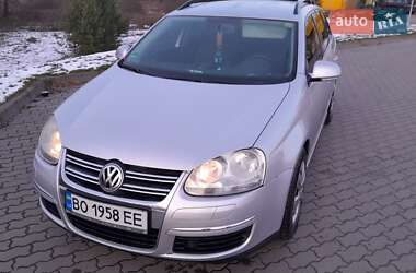 Универсал Volkswagen Golf 2009 в Бродах