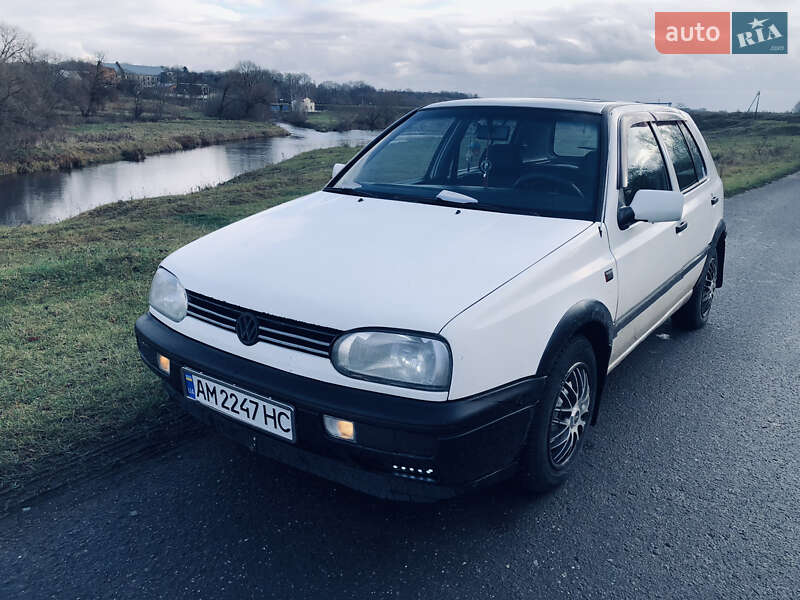 Volkswagen Golf 1996