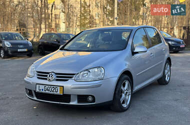 Хетчбек Volkswagen Golf 2007 в Хмельницькому