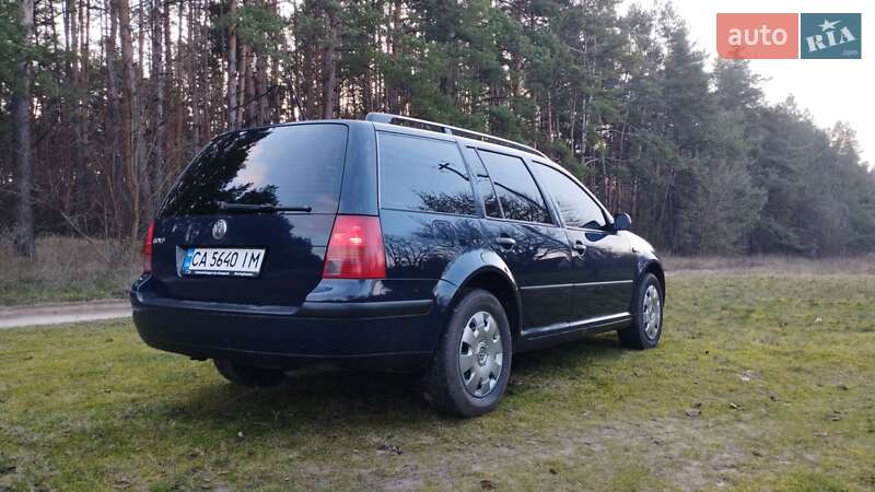 Универсал Volkswagen Golf 2000 в Корсуне-Шевченковском