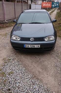 Хэтчбек Volkswagen Golf 1998 в Киеве