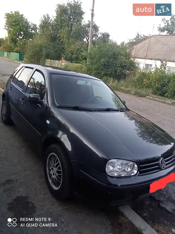 Volkswagen Golf
