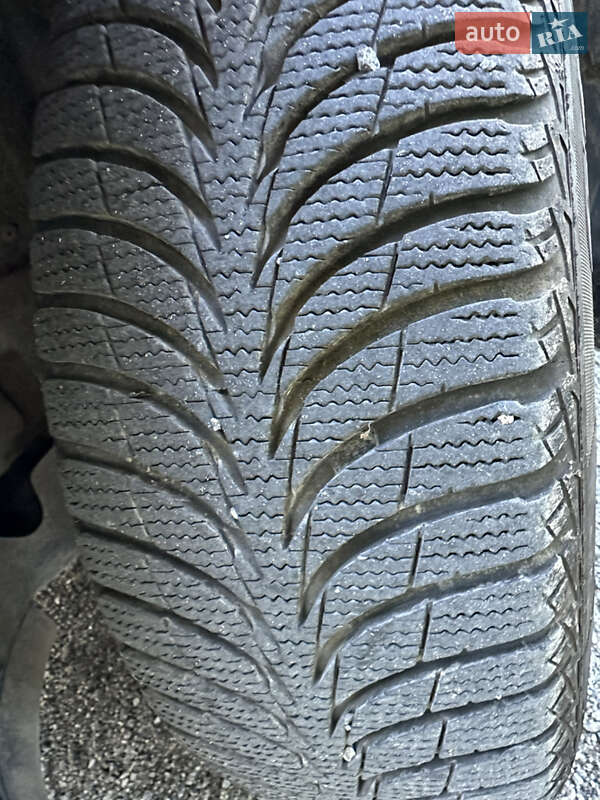 Хэтчбек Volkswagen Golf 2015 в Хмельницком