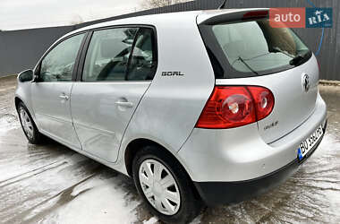 Хетчбек Volkswagen Golf 2006 в Тернополі
