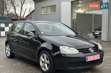 Хэтчбек Volkswagen Golf 2007 в Староконстантинове