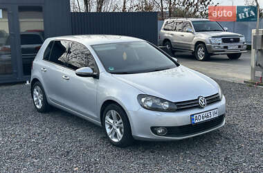 Хэтчбек Volkswagen Golf 2009 в Мукачево