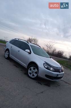 Універсал Volkswagen Golf 2011 в Вознесенську