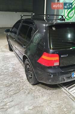 Хэтчбек Volkswagen Golf 1999 в Черновцах