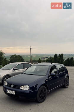 Хетчбек Volkswagen Golf 1999 в Кіцмані