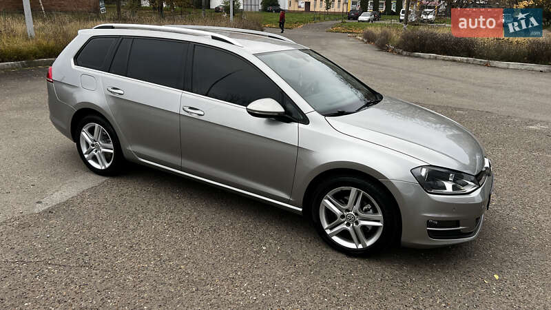 Універсал Volkswagen Golf 2016 в Кам'янець-Подільському