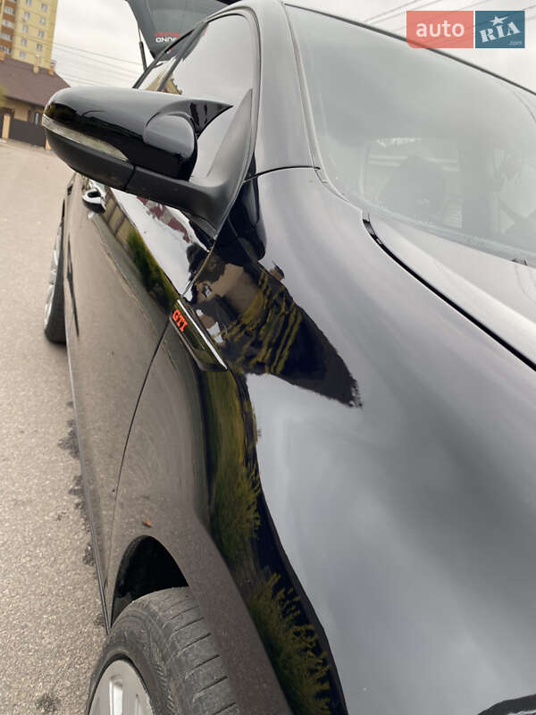 Хэтчбек Volkswagen Golf 2009 в Житомире