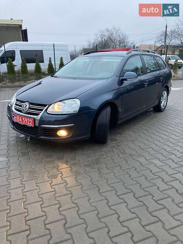 Универсал Volkswagen Golf 2008 в Виннице