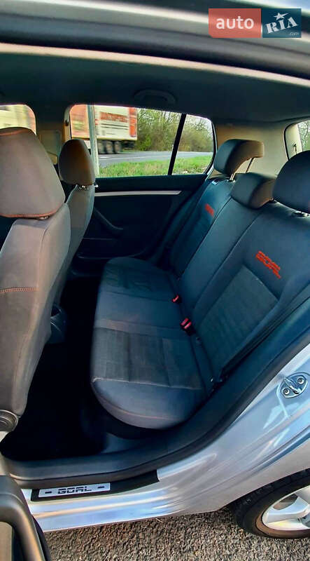 Хэтчбек Volkswagen Golf 2007 в Кропивницком