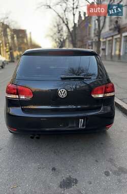 Хэтчбек Volkswagen Golf 2009 в Кривом Роге