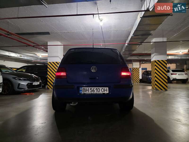 Хэтчбек Volkswagen Golf 1998 в Одессе