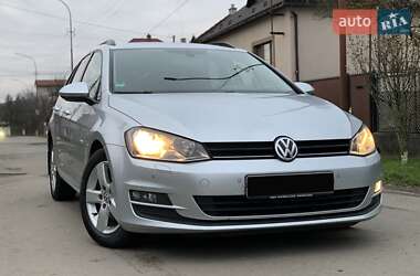 Универсал Volkswagen Golf 2014 в Сваляве
