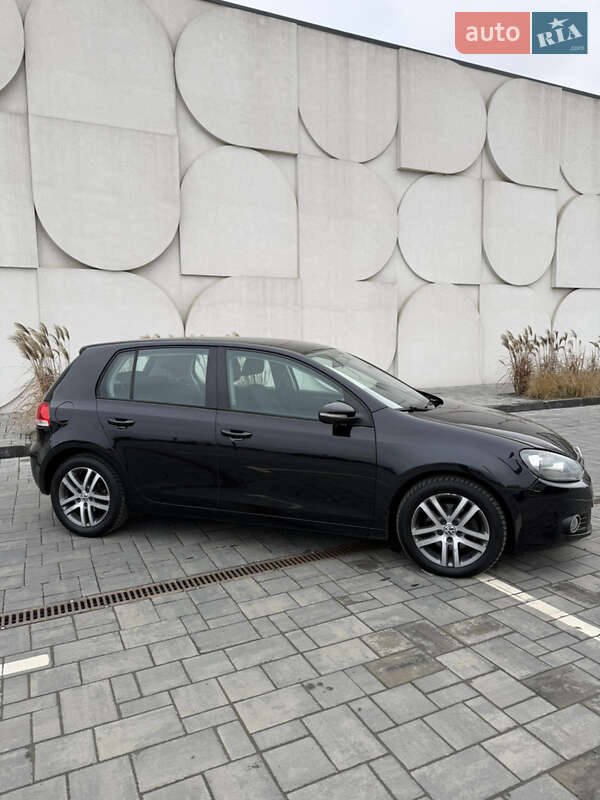 Хэтчбек Volkswagen Golf 2009 в Луцке фото 5 Хэтчбек Volkswagen Golf 2009 в Луцке