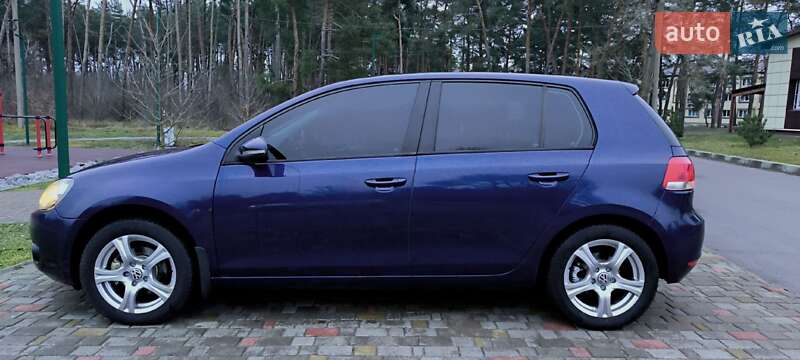Хетчбек Volkswagen Golf 2009 в Решетилівці