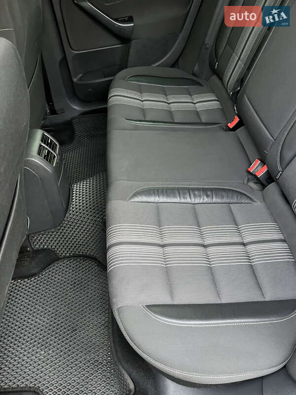 Универсал Volkswagen Golf 2013 в Виннице фото 50 Универсал Volkswagen Golf 2013 в Виннице