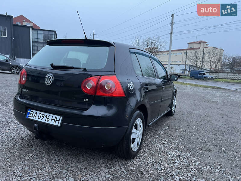 Хетчбек Volkswagen Golf 2007 в Львові