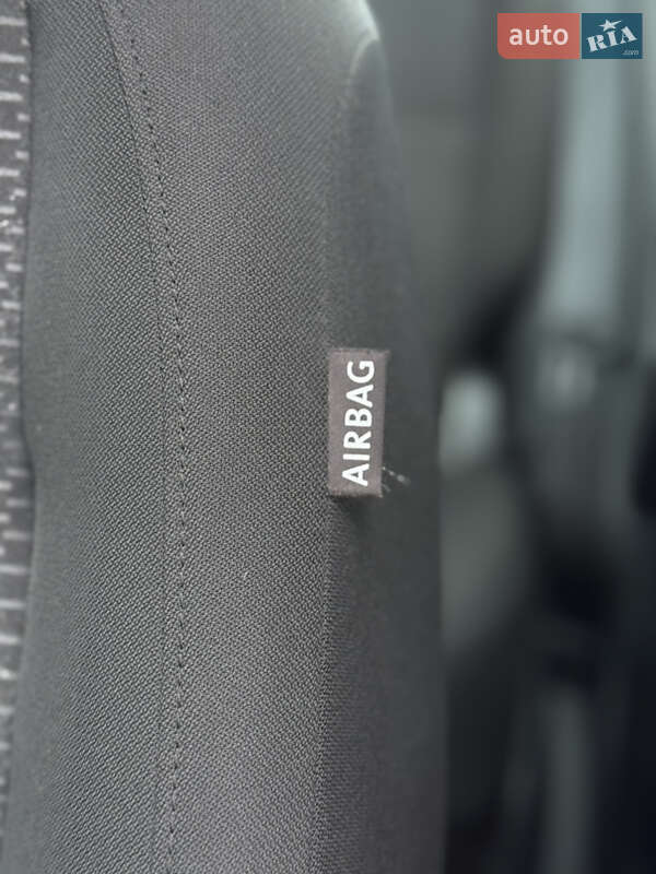 Хэтчбек Volkswagen Golf 2009 в Владимире