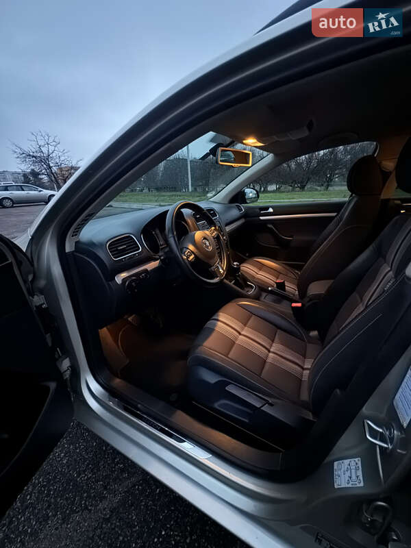 Универсал Volkswagen Golf 2012 в Черкассах