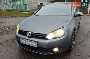 Хетчбек Volkswagen Golf 2012 в Києві