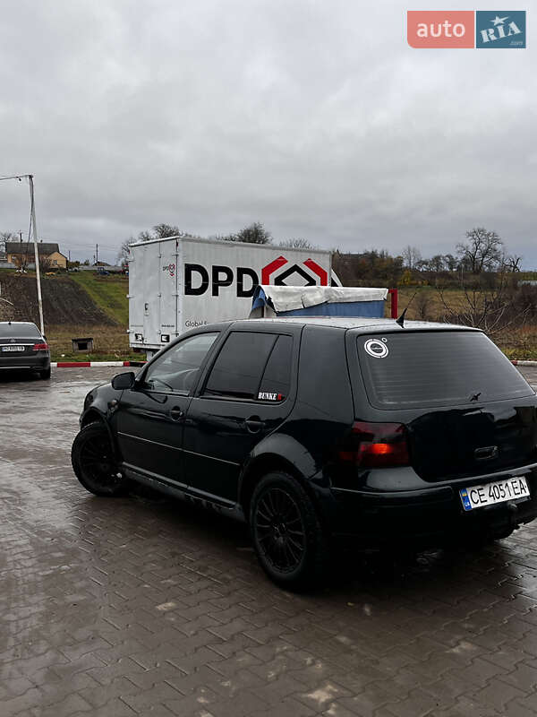 Хетчбек Volkswagen Golf 1999 в Чернівцях