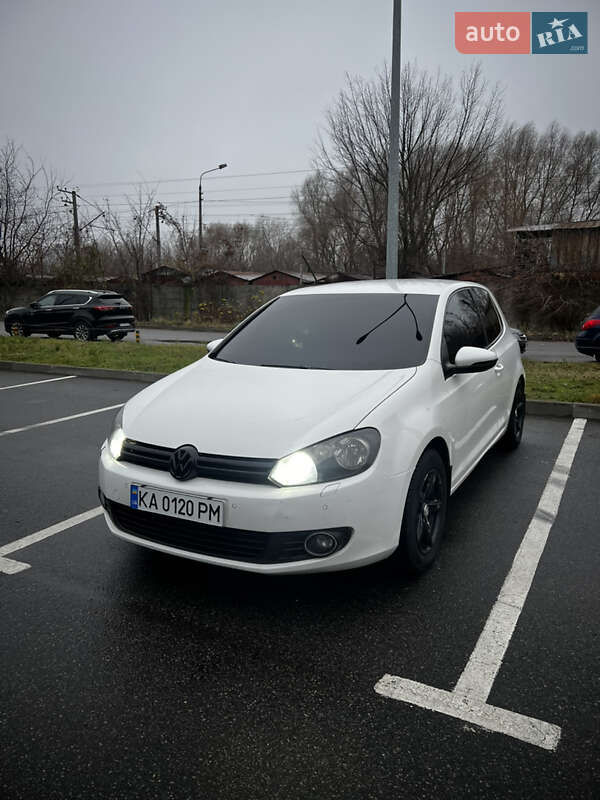 Volkswagen Golf 2011 Volkswagen Golf 2011
