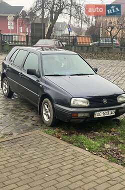 Хэтчбек Volkswagen Golf 1996 в Мукачево
